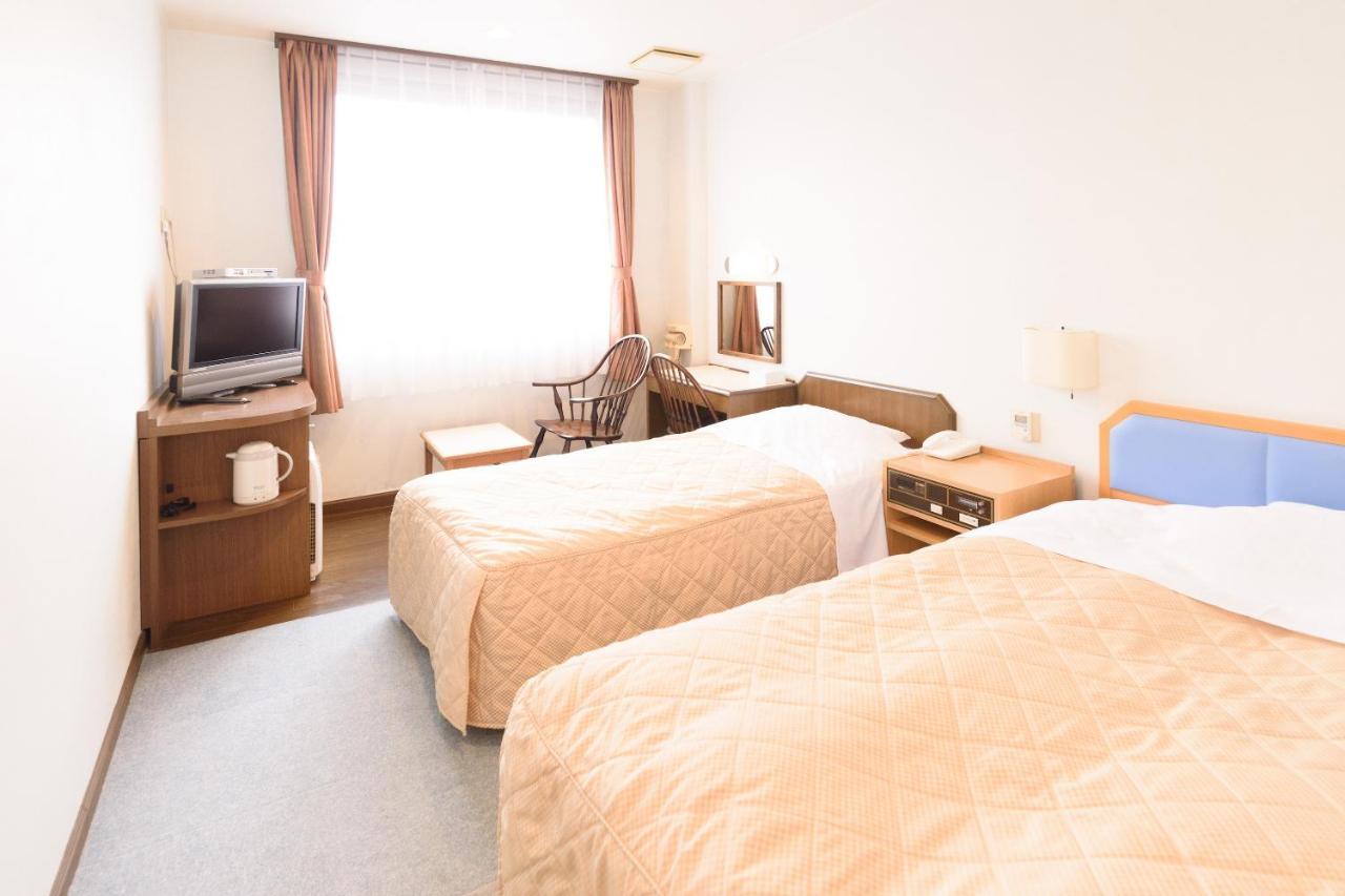 Business Hotel Kawakami Kumano Esterno foto