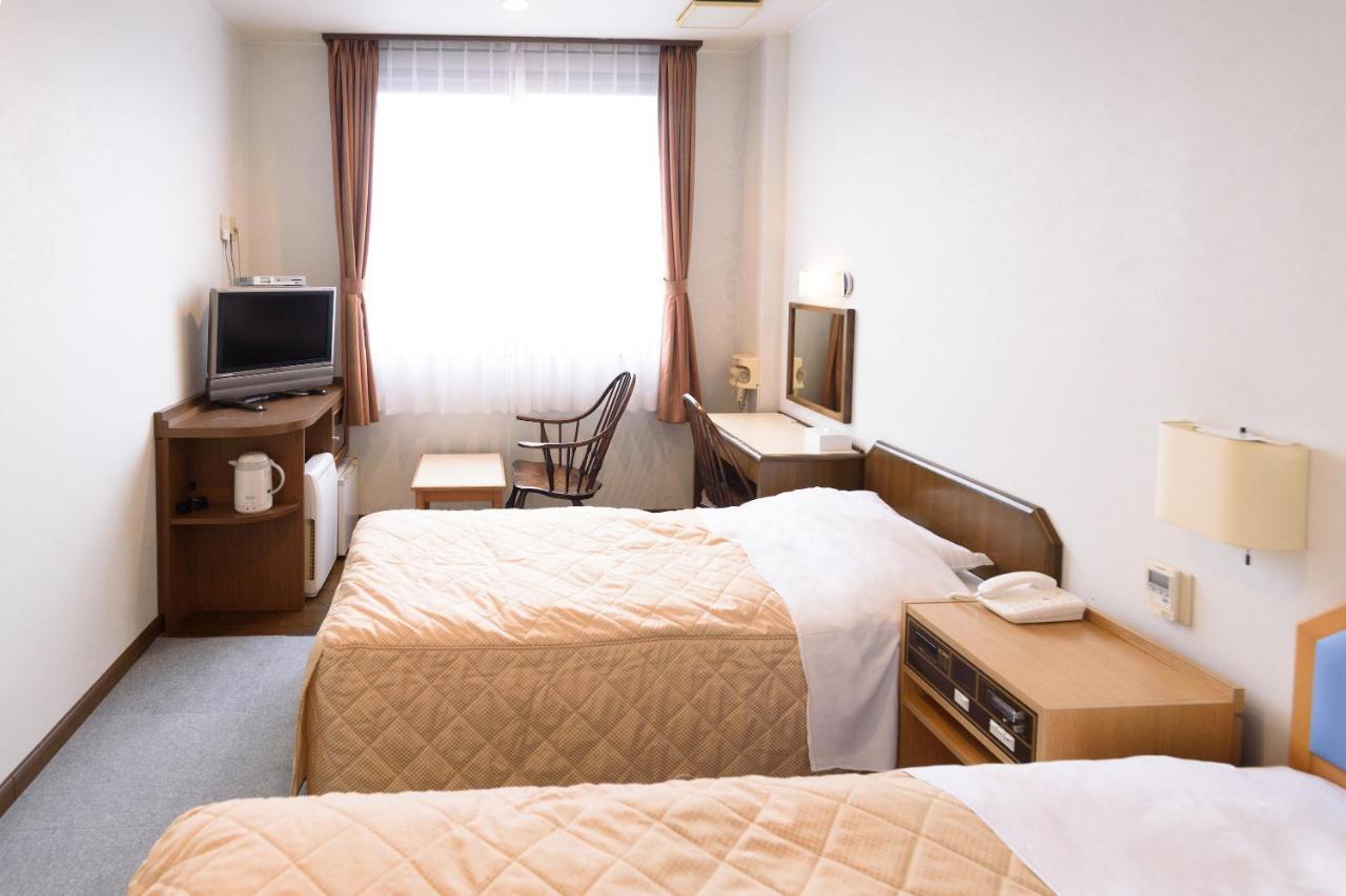 Business Hotel Kawakami Kumano Esterno foto